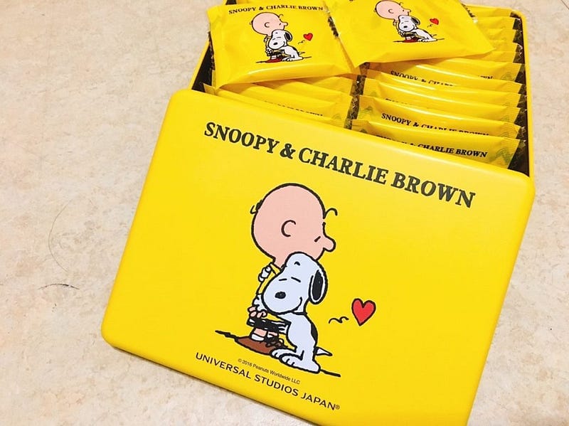 零食小姐開箱🍪超可愛環球影城 SNOOPY印花餅乾 プリント クッキー