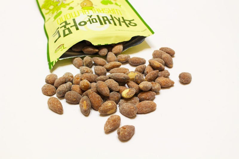快遞先生開箱🥜下酒的好選擇,TomsGilim 芥末杏仁果!